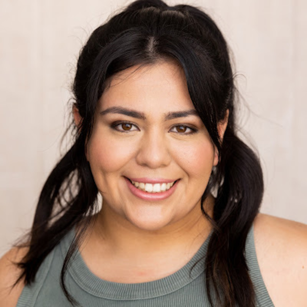 Meet your Posher, Adriana